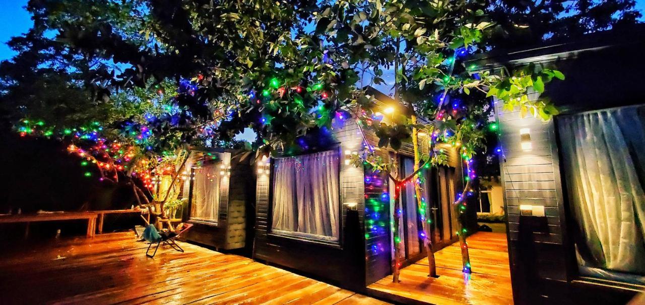 Kampot Riverfront Boutique Экстерьер фото