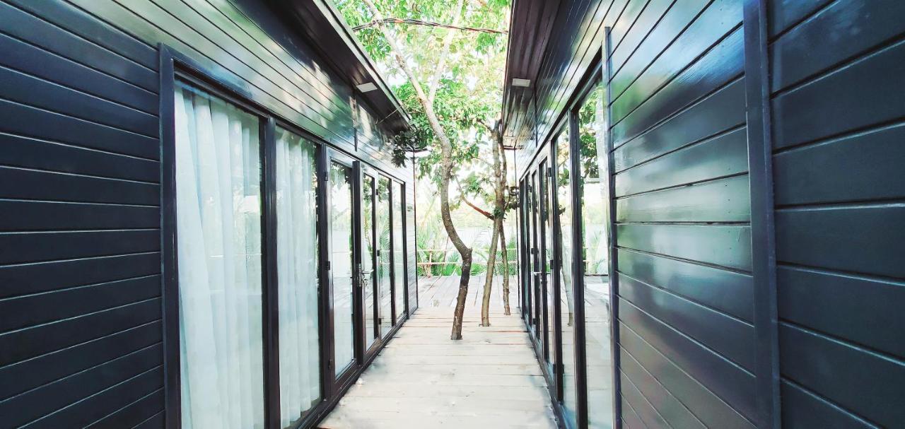 Kampot Riverfront Boutique Экстерьер фото