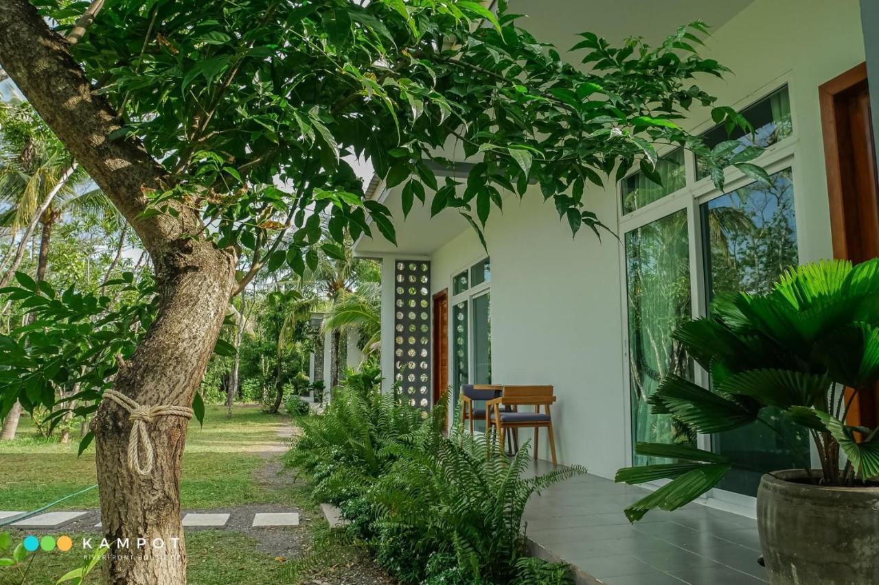Kampot Riverfront Boutique Экстерьер фото