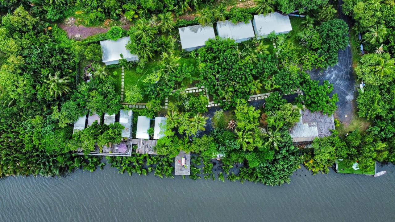 Kampot Riverfront Boutique Экстерьер фото