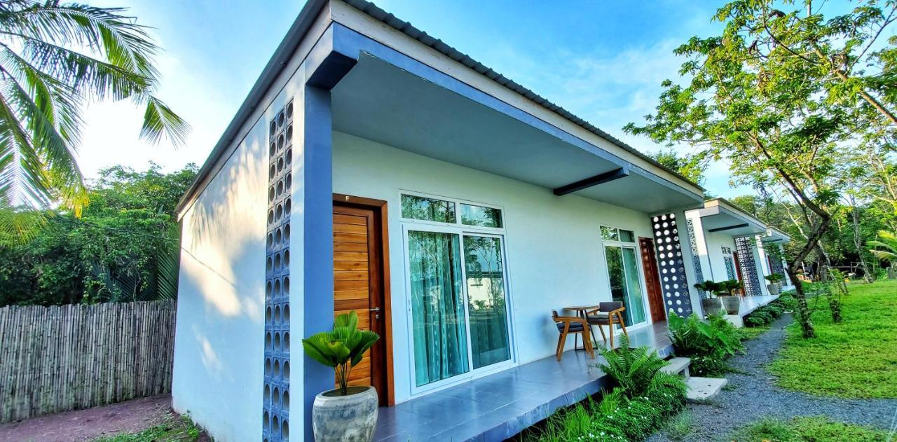 Kampot Riverfront Boutique Экстерьер фото