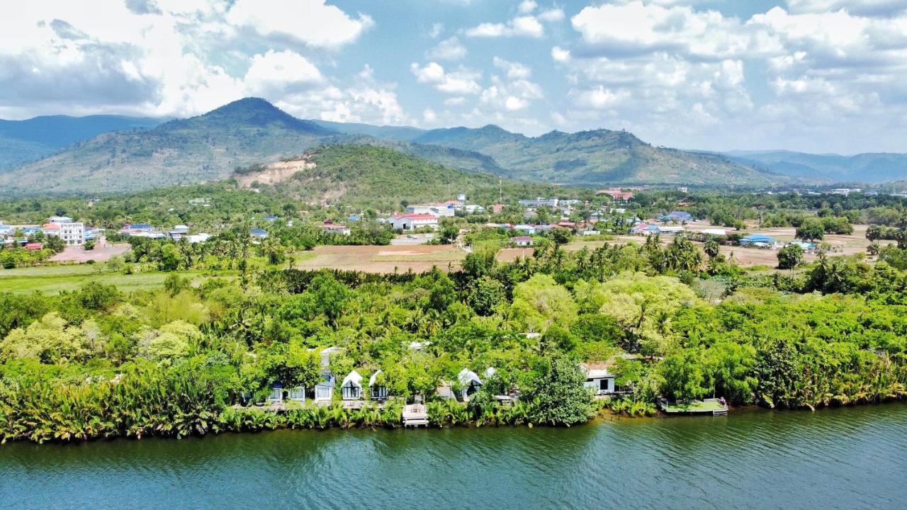 Kampot Riverfront Boutique Экстерьер фото