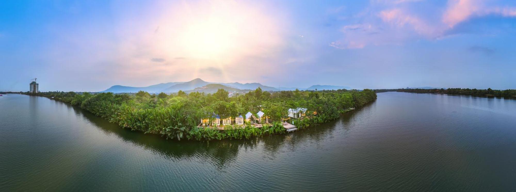 Kampot Riverfront Boutique Экстерьер фото